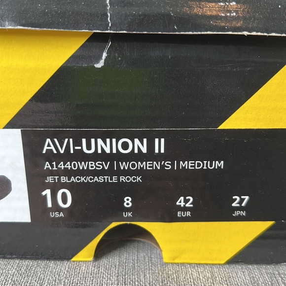 Avis slip resistant memory foam shoe - Picture 6 of 7